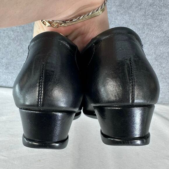 SAS Women's sz 7.5 Easier Slip On Loafer Black Leather Medicaid Diabetic - Picture 6 of 7
